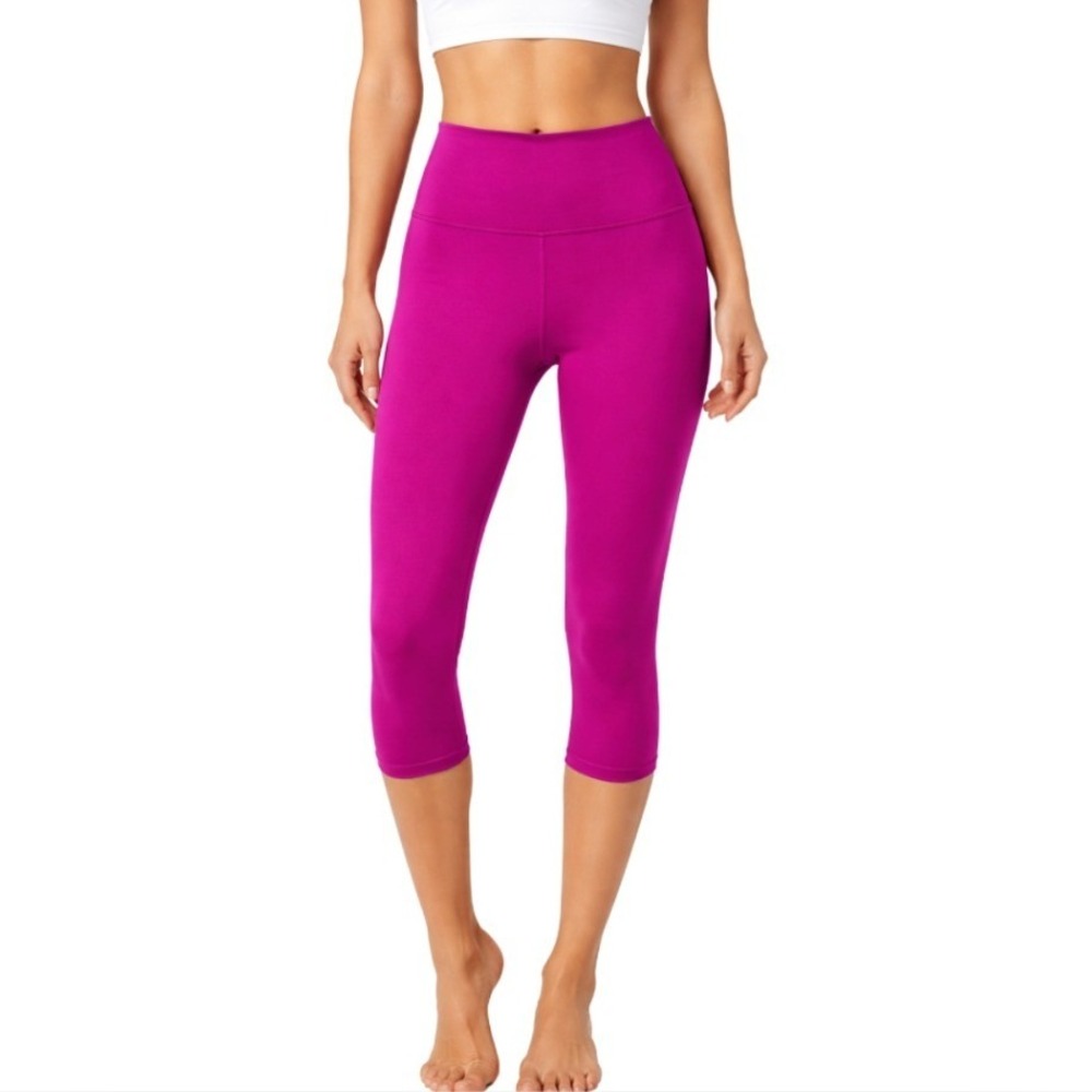 Athleta Ultimate Stash Pocket Capri Leggings Magenta Purple High‎ Rise Size M